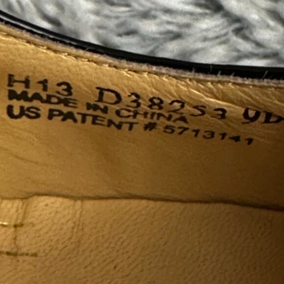 Cole Haan Air Chelsea Black Patent Leather Heels Size 9B Classic Formal Wedding - Picture 9 of 11